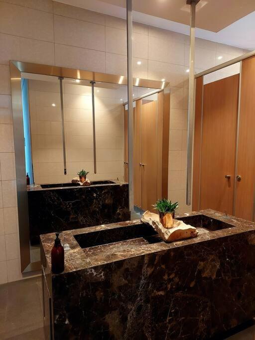 D1Mension 3Br Luxury Condo City Center In Dist 1 Πόλη Χο Τσι Μινχ Εξωτερικό φωτογραφία